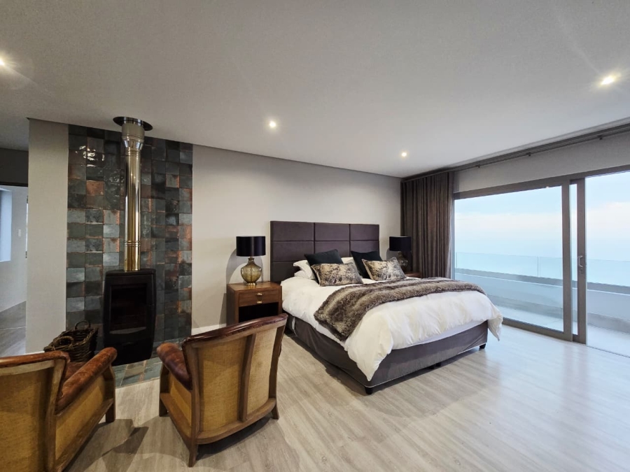 4 Bedroom Property for Sale in Oubaai Western Cape
